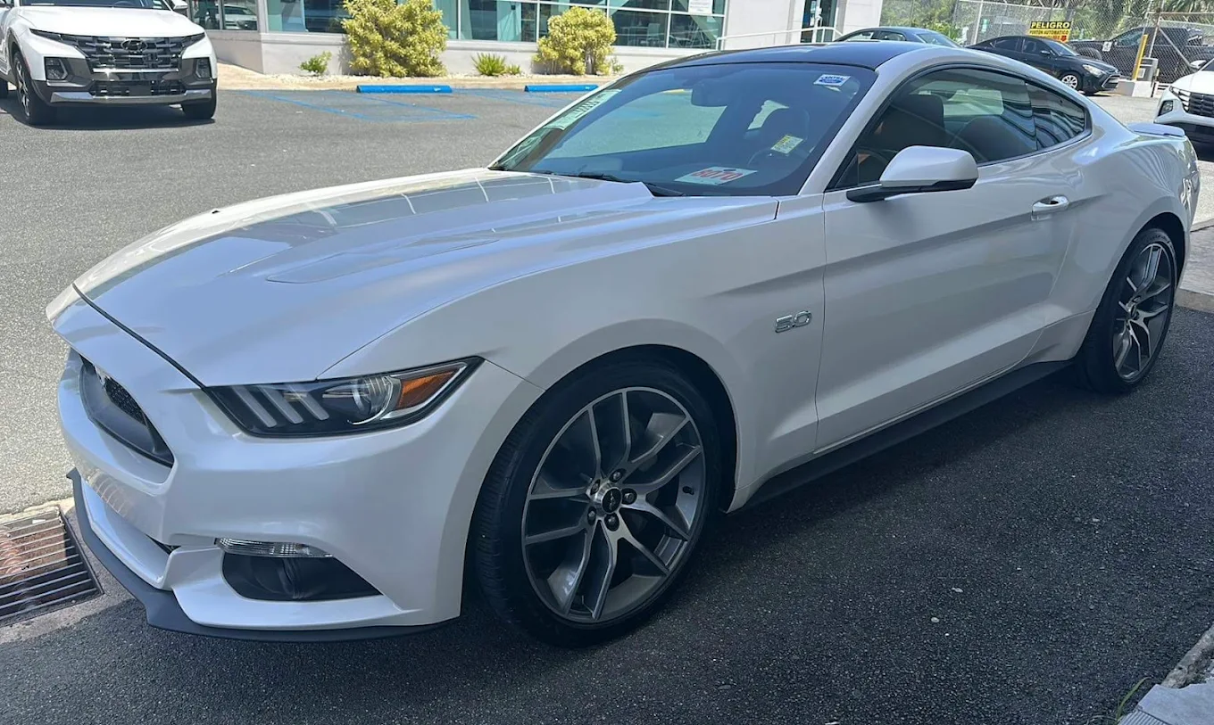 Ford Mustang GT 5.0 en Maldo's Workshop Arecibo